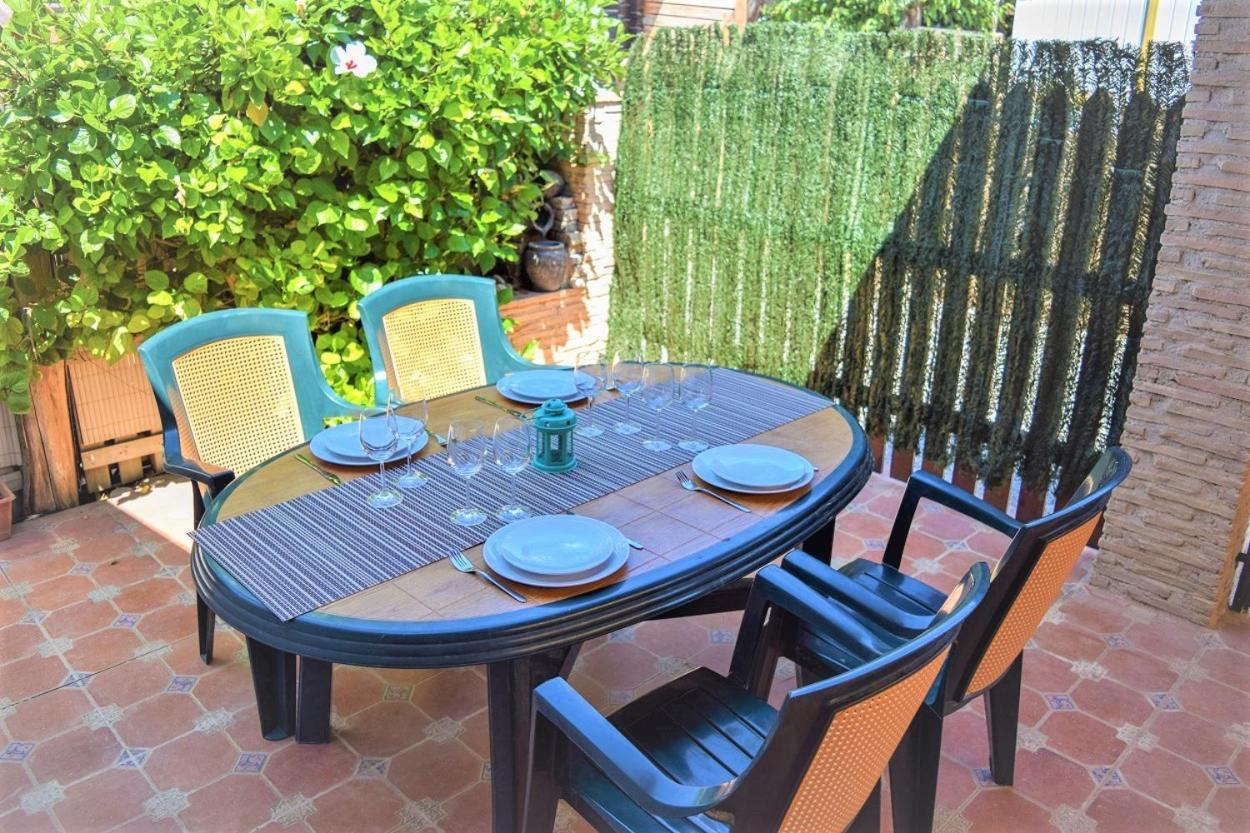 Confortable Bungalow en camping de La Manga Exterior foto